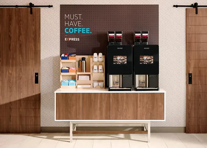 Express & - - Airport North By Ihg Hotel Phoenix
